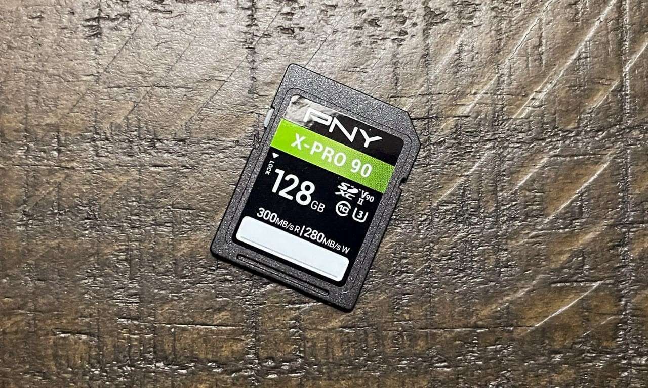 PNY X-Pro 90 Class 10 SD Flash Memory Card