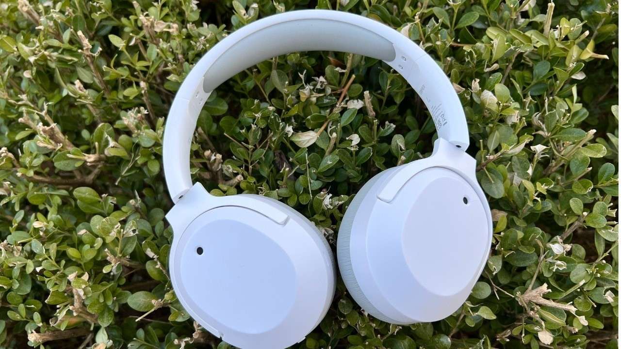 Edifier W820NB Over-ear Headphones Review