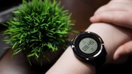 Runtopia S1 Smart GPS Sport Watch REVIEW